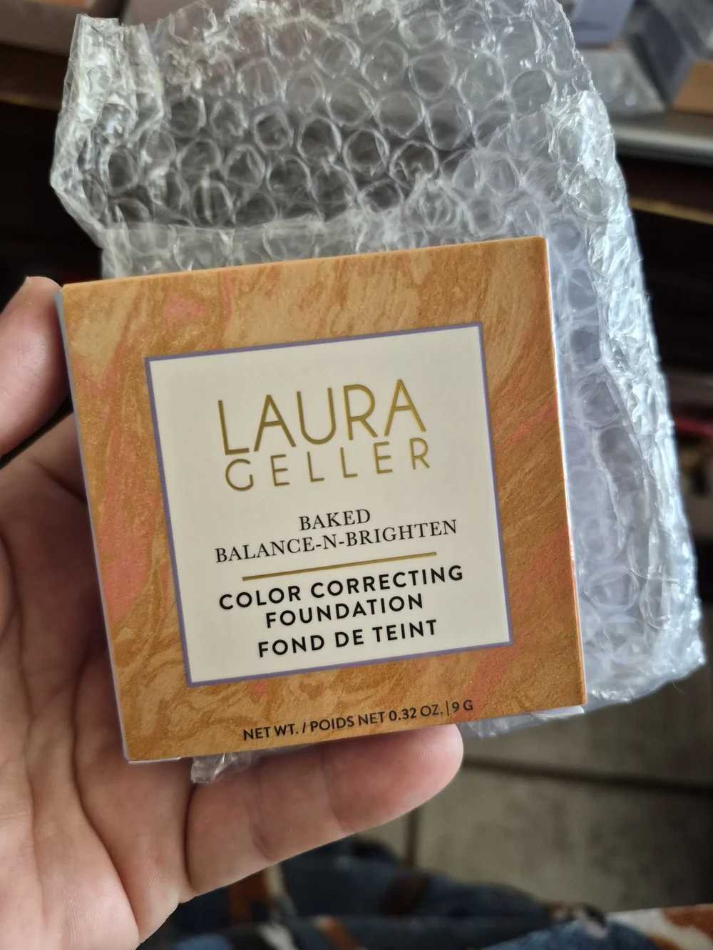 Laura Geller Color Correcting Foundation- Baked Balance-N-brighten - Porcelain